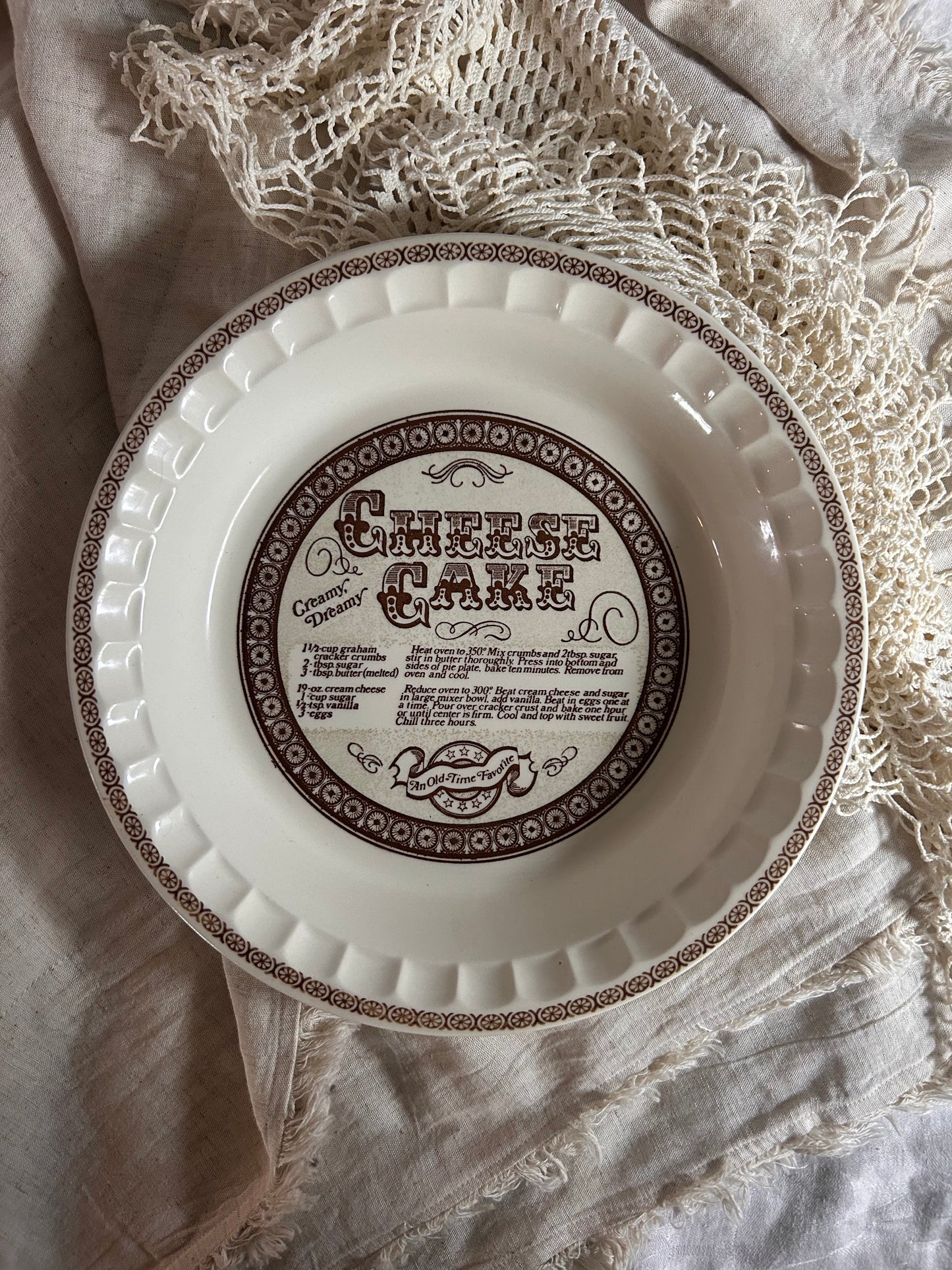 Vintage Cheese Cake Plate